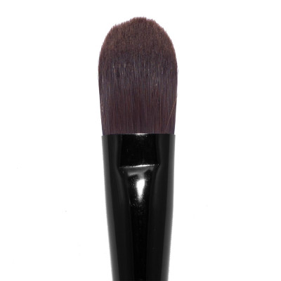 FOUNDATION BRUSH FOUNDATION BRUSH
