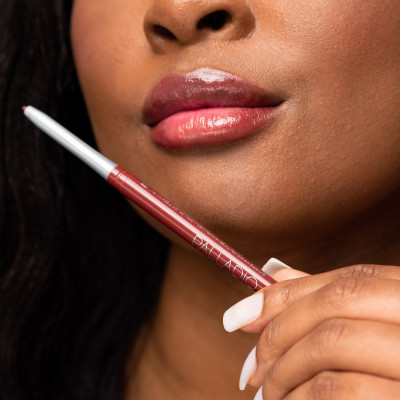 RETRACTABLE WATERPROOF LIP LINER RETRACTABLE WATERPROOF LIP LINER